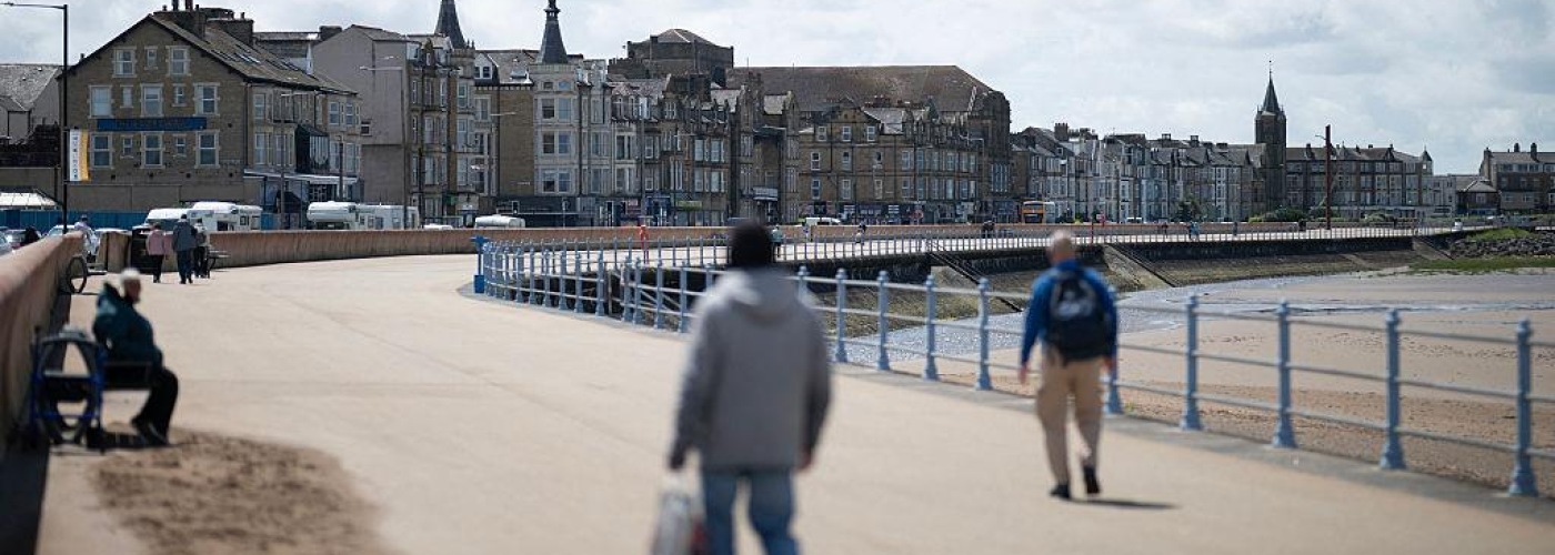 Walking & Cycling Morecambe Bay from Hest Bank | Morecambe Lodge